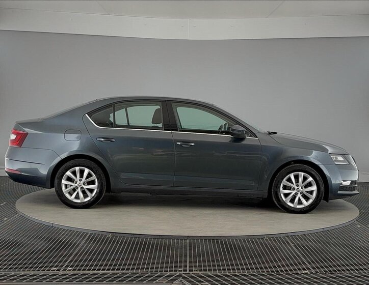 Škoda Octavia Liftback 1,6 l 85 kw