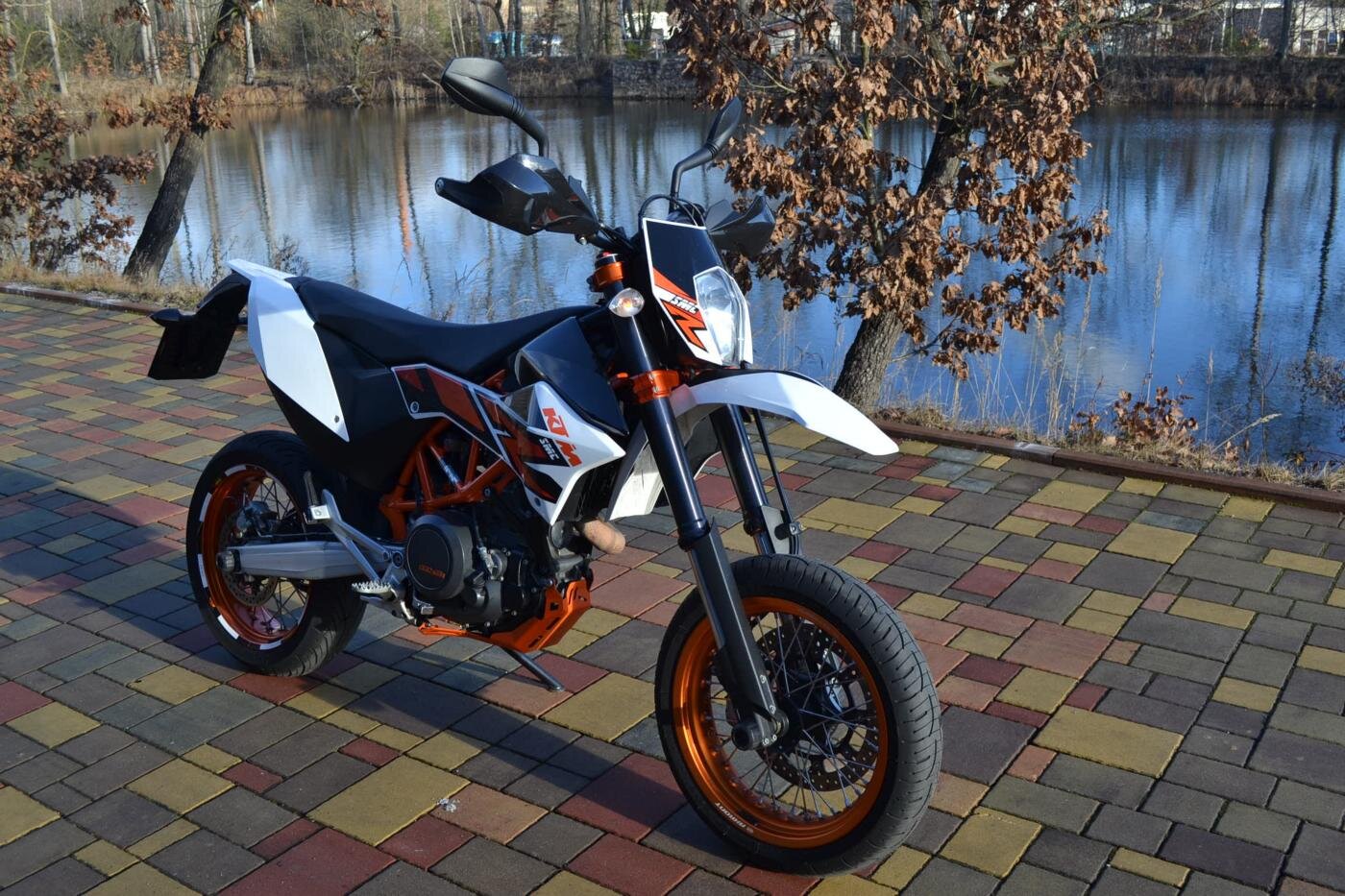 KTM Ostatní Ostatní 690,0 0
