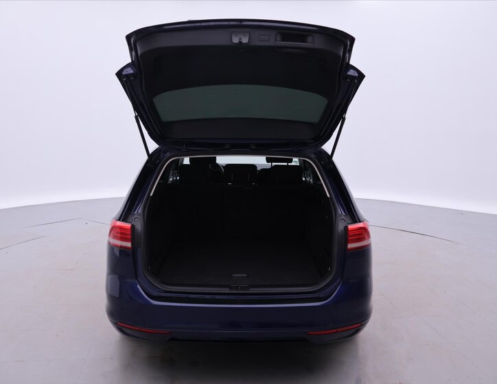 Volkswagen Passat Kombi 2,0 l 110 kw