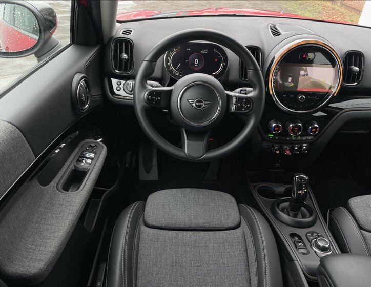 Mini Countryman SUV / Terénní 1,5 l 100 kw