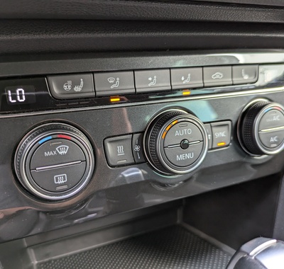 Volkswagen Tiguan 16