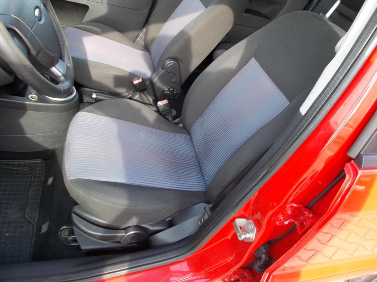 Ford Fusion Kombi 1,4 l 59 kw