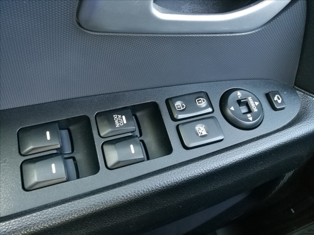 KIA Sportage SUV / Terénní 2,0 l 135 kw