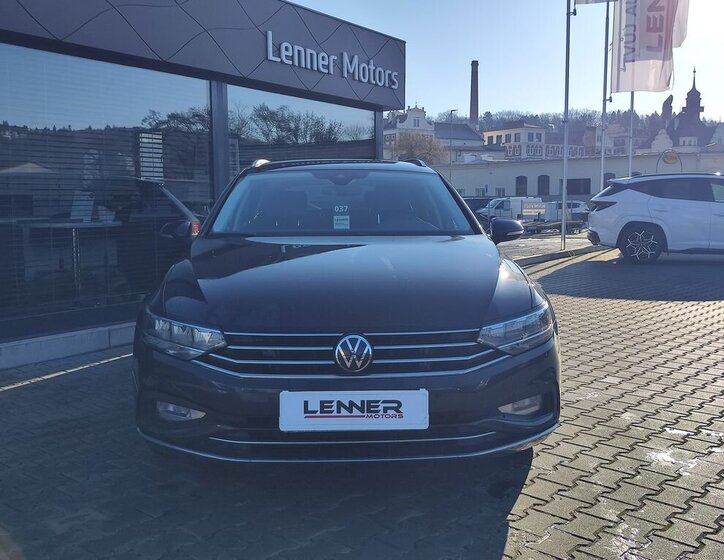 Volkswagen Passat Kombi 2,0 l 110 kw