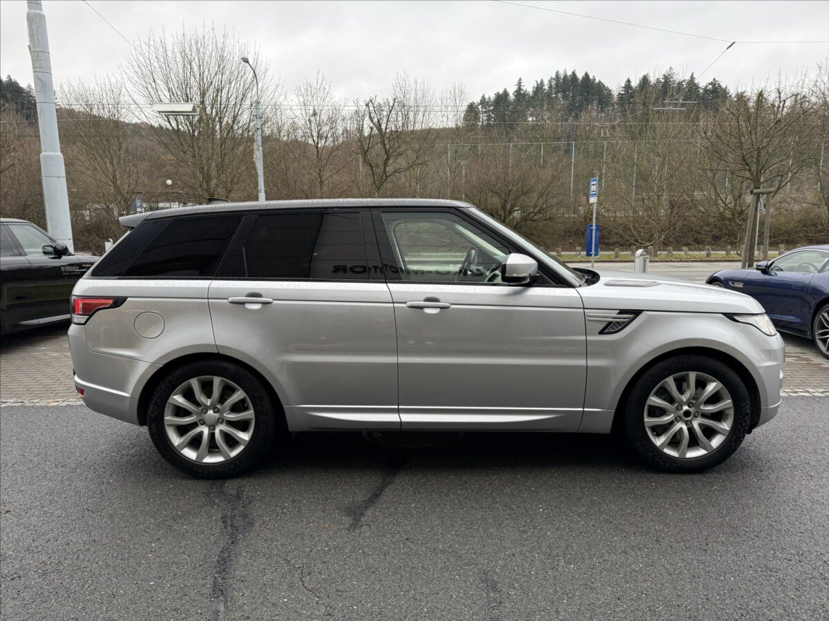 Land Rover Range Rover Sport SUV 4,4 l 250 kw