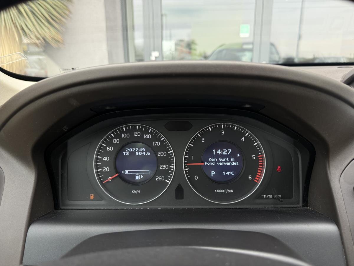 Volvo XC60 Kombi 2,4 l 129 kw