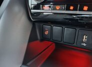 Mitsubishi Ostatní SUV / Terénní 2,4 l 138 kw