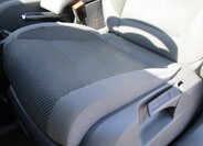 Volkswagen Touran Kombi 1,2 l 77 kw