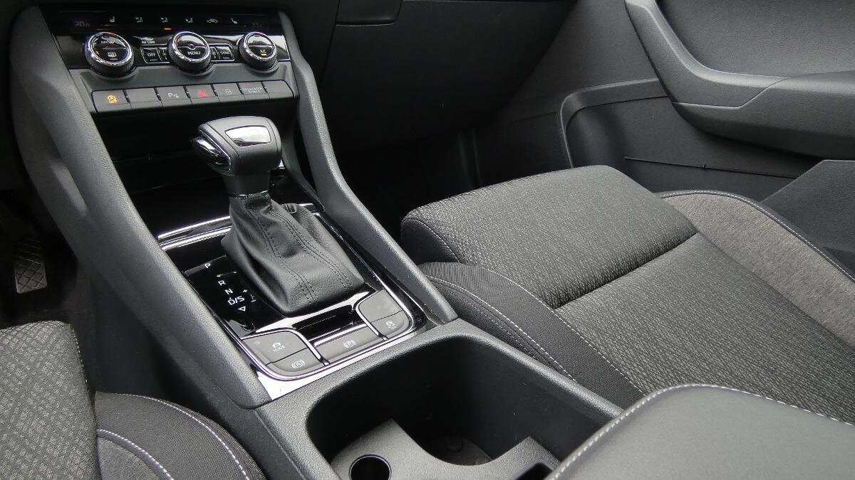 Škoda Karoq SUV / Terénní 1,5 l 110 kw