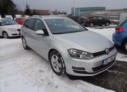 Volkswagen Golf Kombi 1,6 l 77 kw