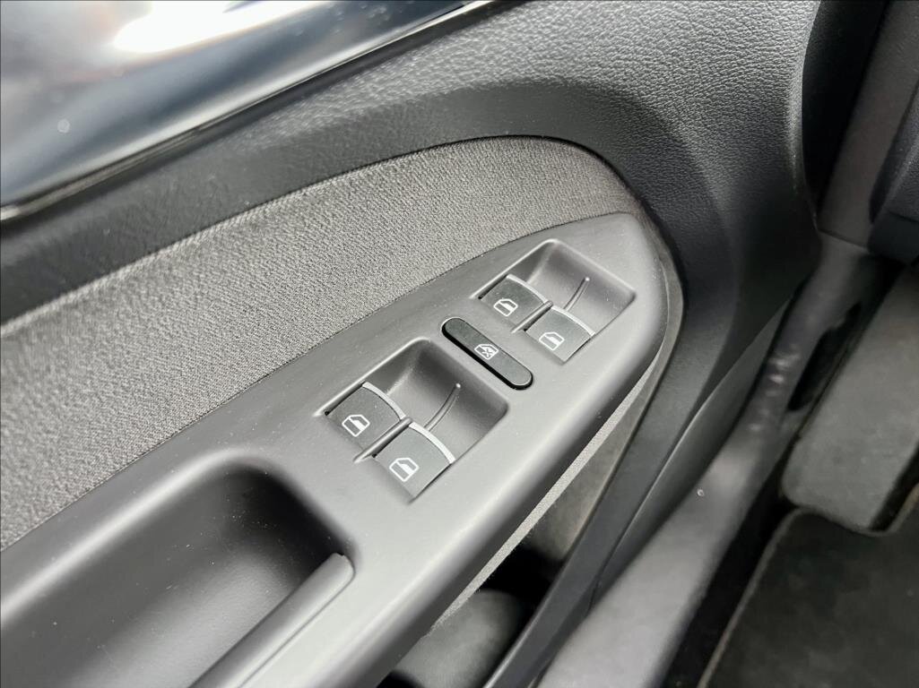 Volkswagen Touran MPV 1,6 l 77 kw