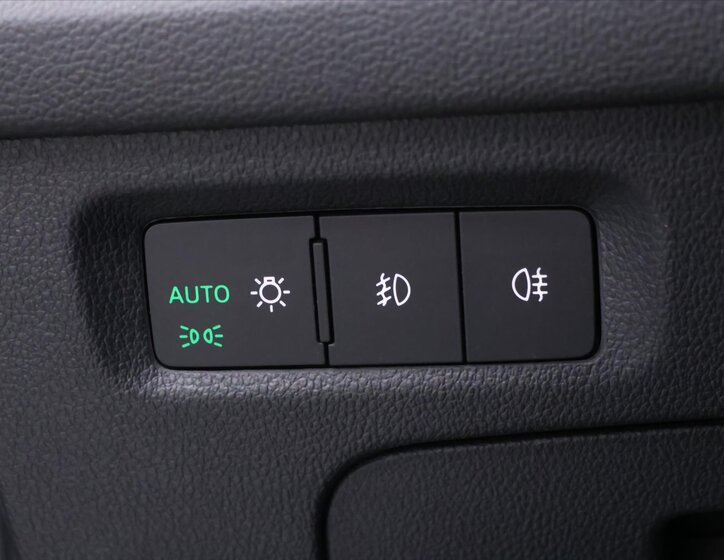 Škoda Octavia Liftback 2,0 l 85 kw