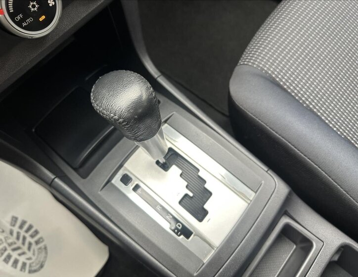 Mitsubishi Lancer Sedan 1,8 l 105 kw