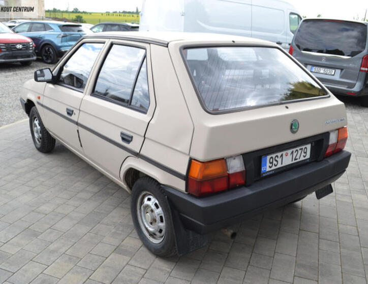 Škoda Favorit 3