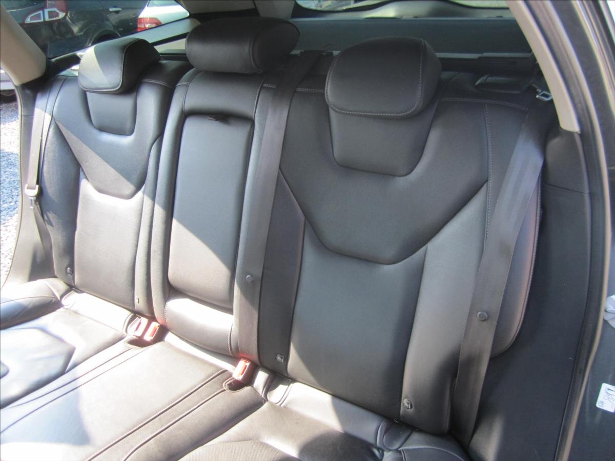 Ford Mondeo Kombi 2,0 l 110 kw