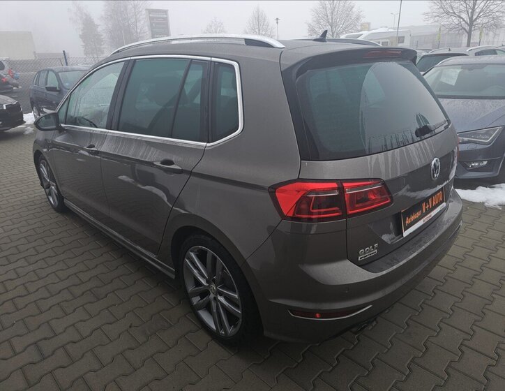 Volkswagen Golf Sportsvan Kombi 1,4 l 110 kw