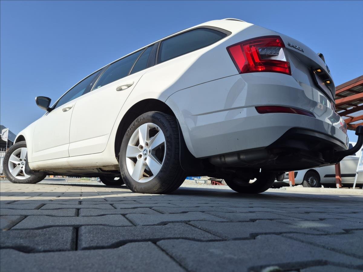 Škoda Octavia Kombi 1,6 l 77 kw