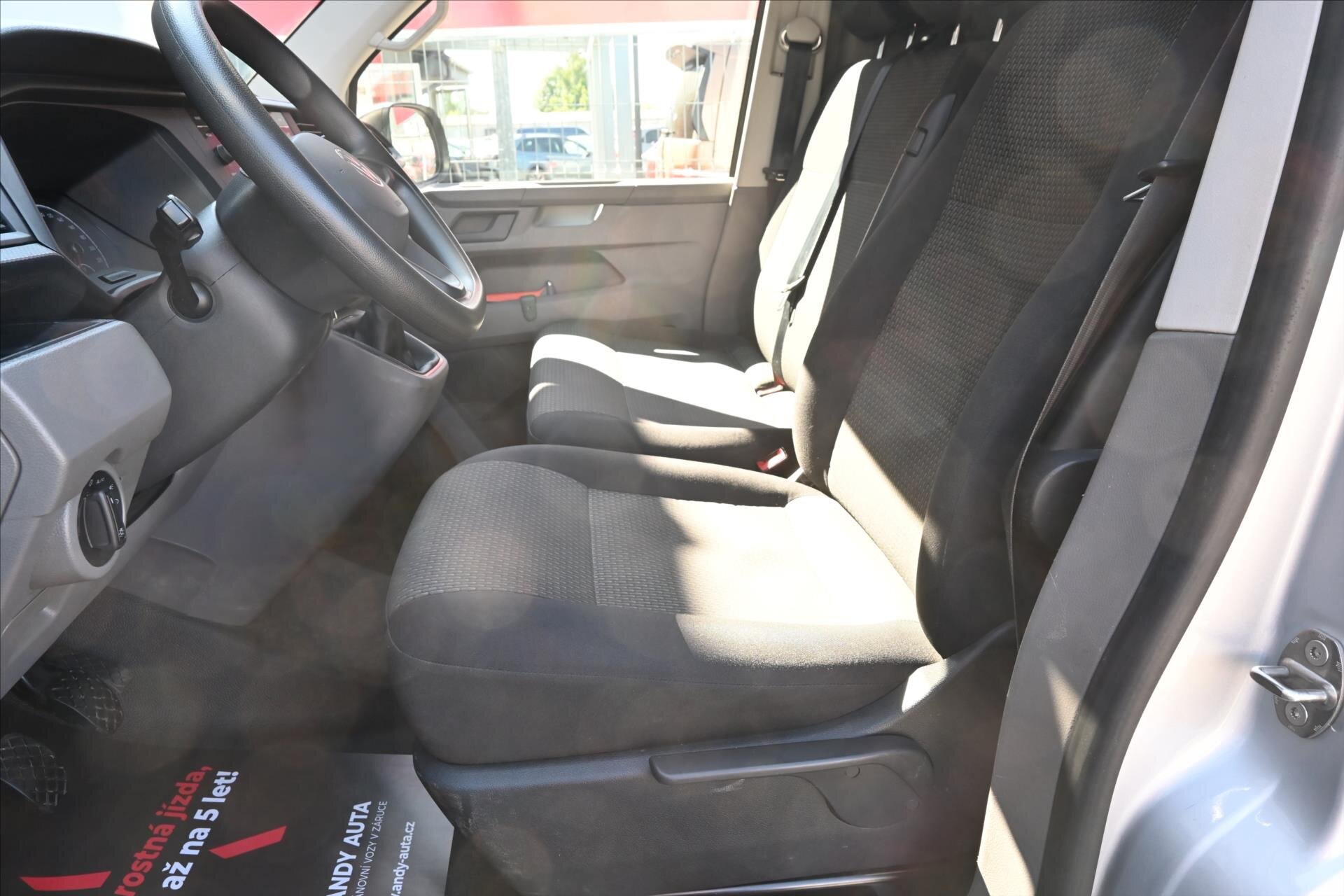 Volkswagen Transporter Skříň 2,0 l 81 kw