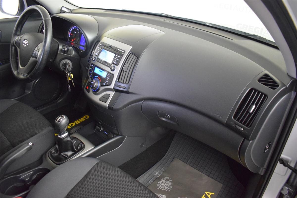 Hyundai i30 Kombi 1,6 l 92 kw