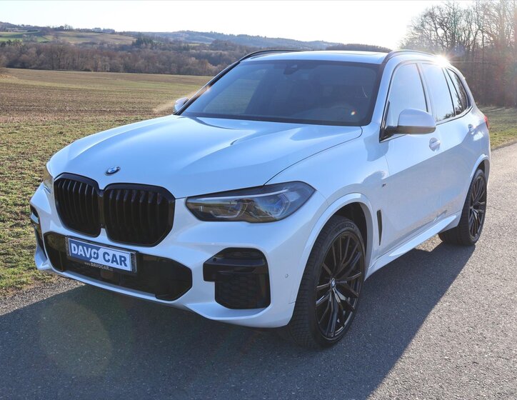 BMW X5 SUV / Terénní 3,0 l 250 kw
