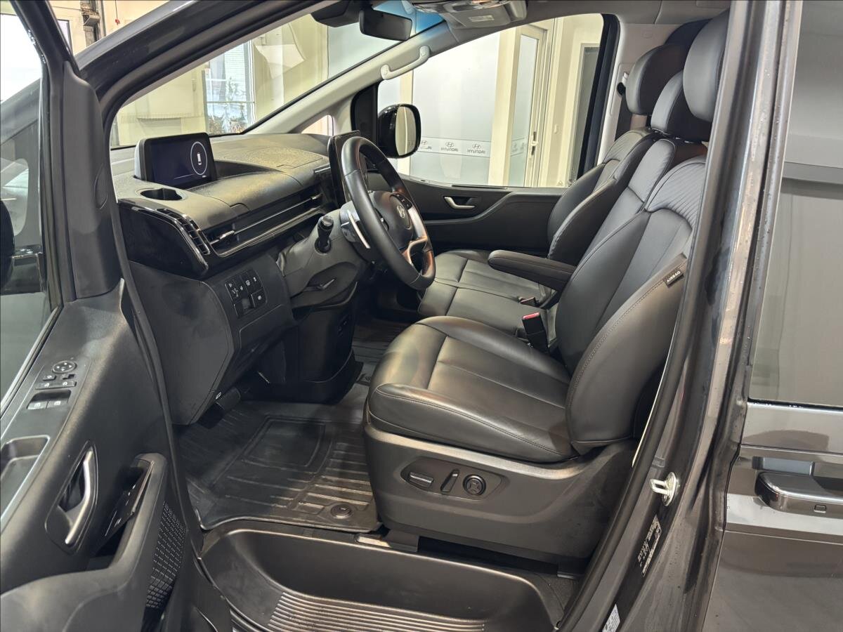 Hyundai Staria VAN-Minibus 1,6 l 117 kw