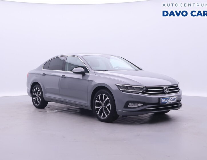 Volkswagen Passat Sedan / Limuzína 1,5 l 110 kw