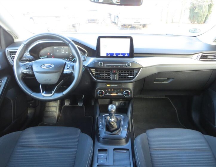 Ford Focus Kombi 999,0 114 kw