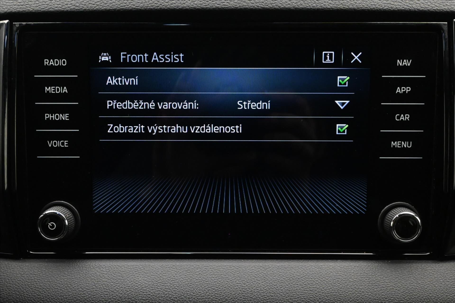 Škoda Karoq SUV / Terénní 1,5 l 110 kw