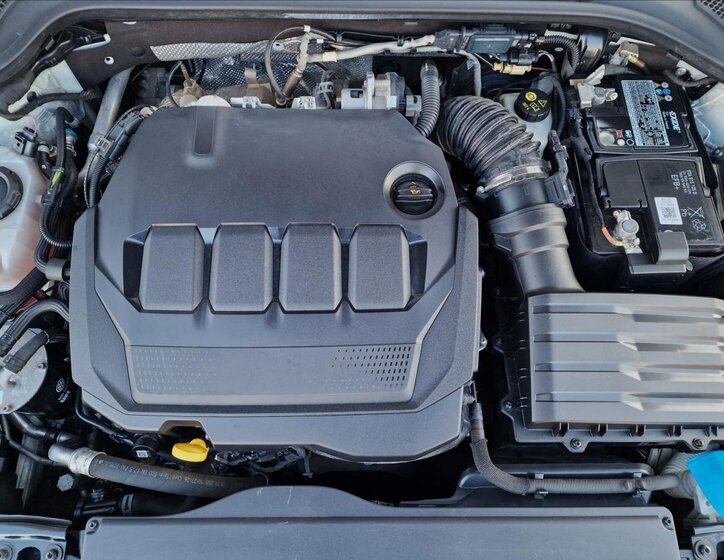 Škoda Octavia Liftback 2,0 l 85 kw