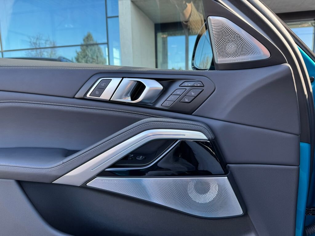 BMW X6 SUV / Terénní 4,4 l 390 kw