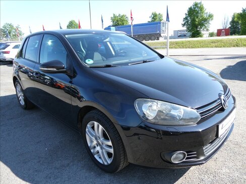 Volkswagen Golf Hatchback 1,2 l 77 kw