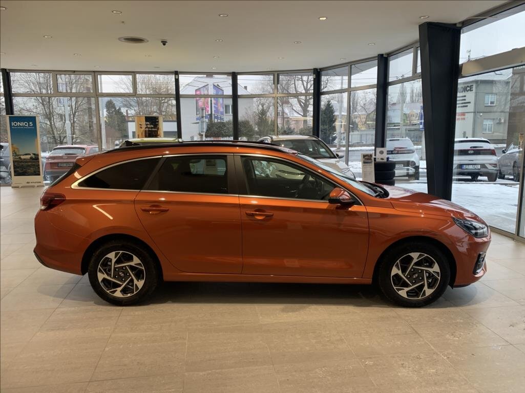 Hyundai i30 Kombi 1,5 l 103 kw