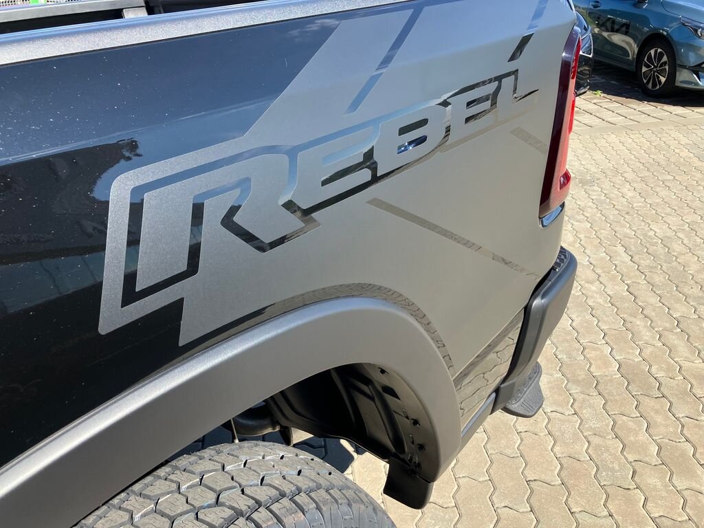 Dodge RAM Pick-up 3,0 l 313 kw