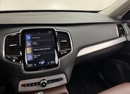 Volvo XC90 16