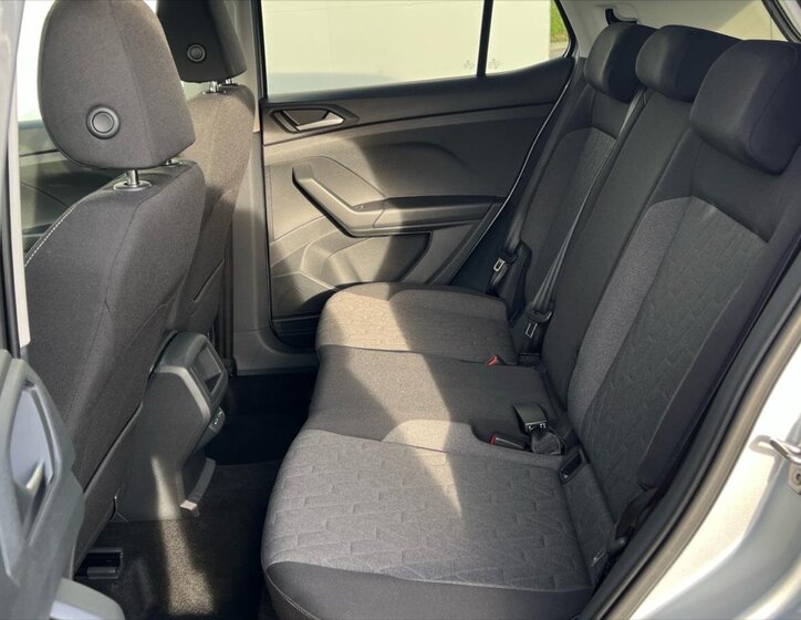 Volkswagen T-Cross Kombi 999,0 85 kw