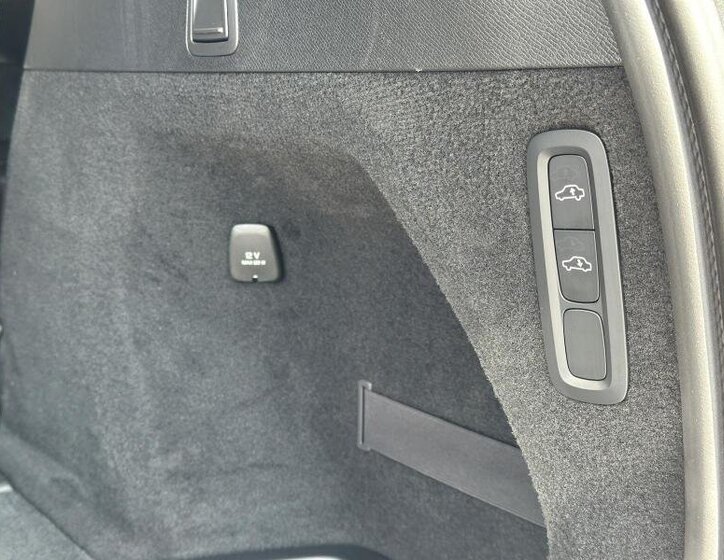 Volvo XC90 SUV 2,0 l 173 kw