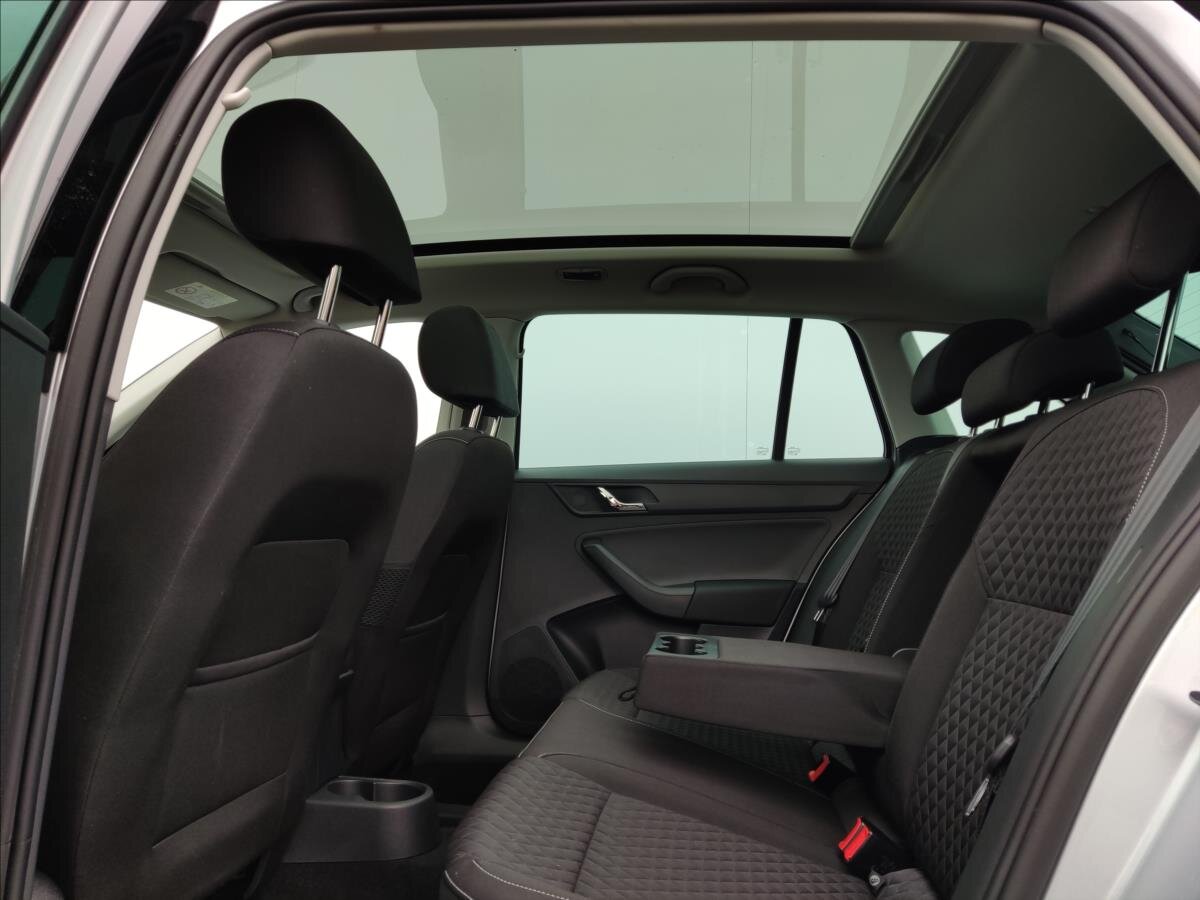 Škoda Rapid Hatchback 1,2 l 81 kw