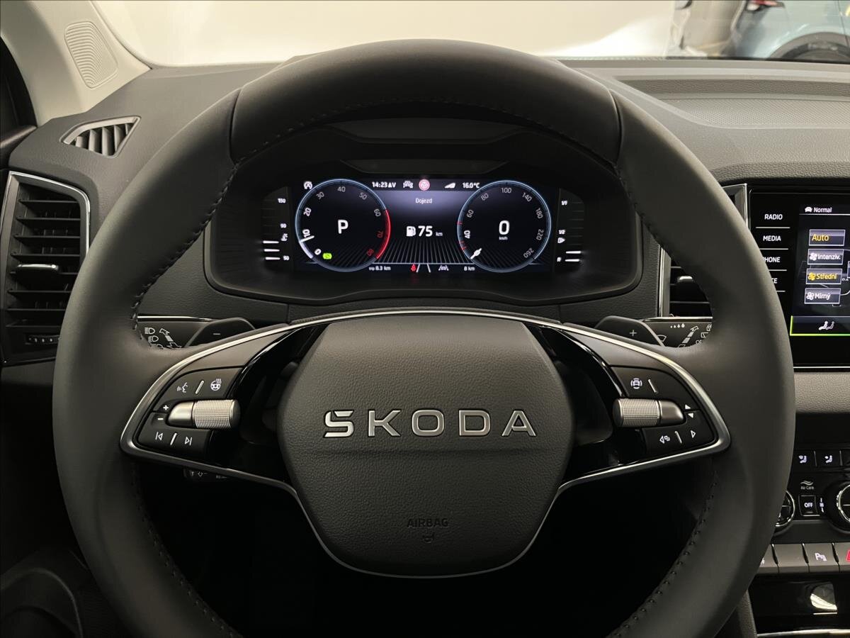 Škoda Karoq SUV 1,5 l 110 kw