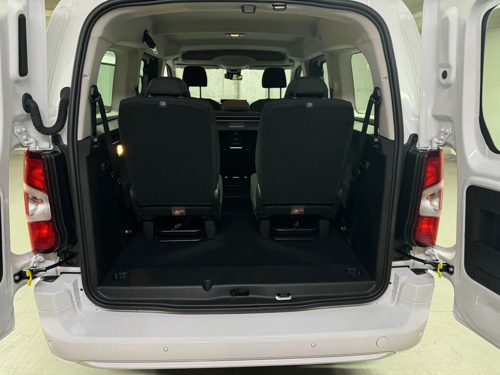 Toyota ProAce City Verso MPV 1,5 l 96 kw