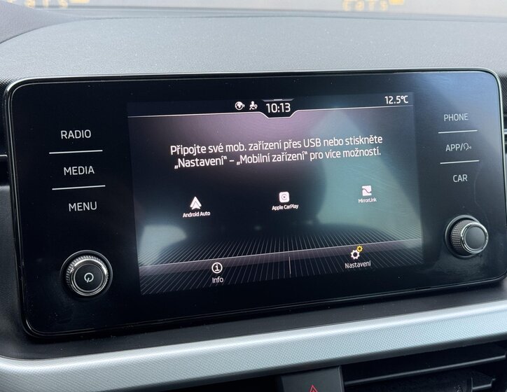 Škoda Kamiq SUV / Terénní 1,5 l 110 kw