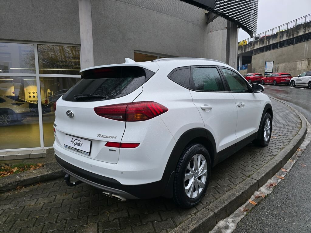 Hyundai Tucson SUV 1,6 l 100 kw