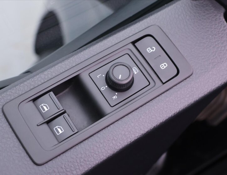 Volkswagen Multivan Kombi 2,0 l 110 kw