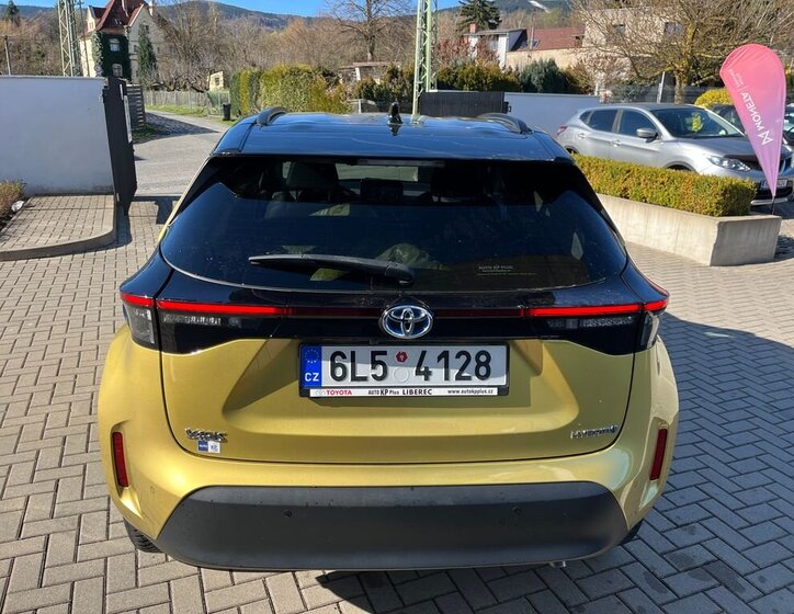 Toyota Yaris Cross SUV / Terénní 1,5 l 68 kw