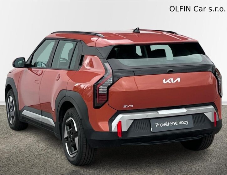 KIA EV3 SUV / Terénní 0,0 150 kw