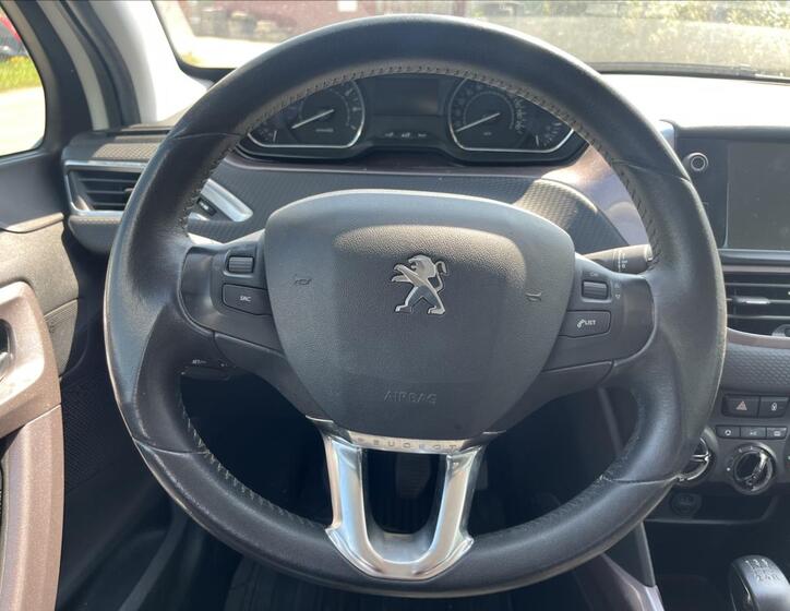 Peugeot 2008 14