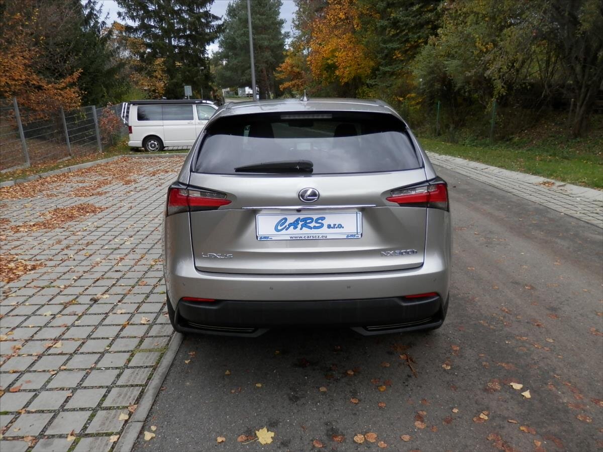 Lexus NX 300h
