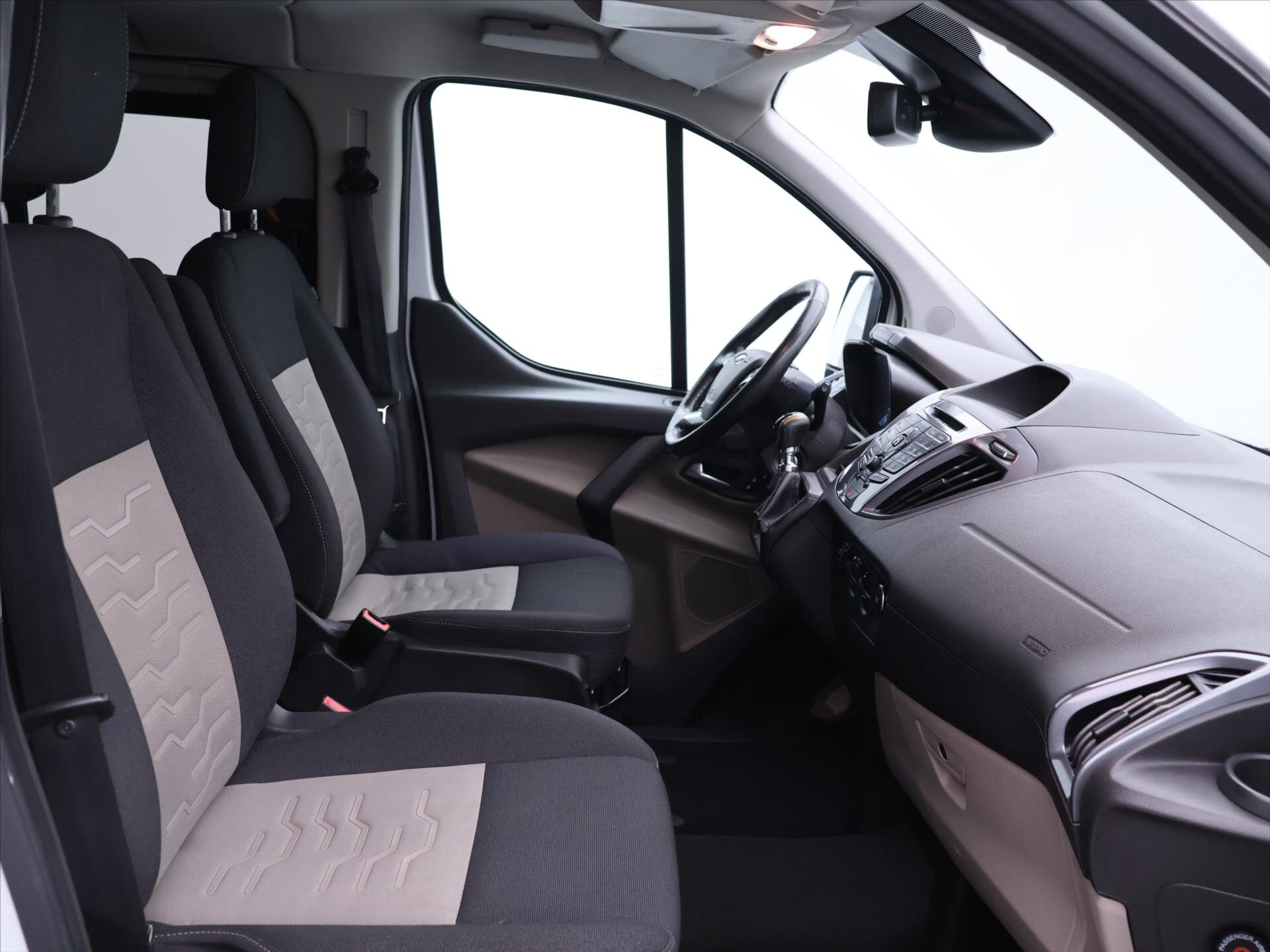 Ford Tourneo Custom Kombi 2,0 l 125 kw