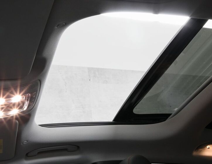 Mercedes-Benz EQA 36