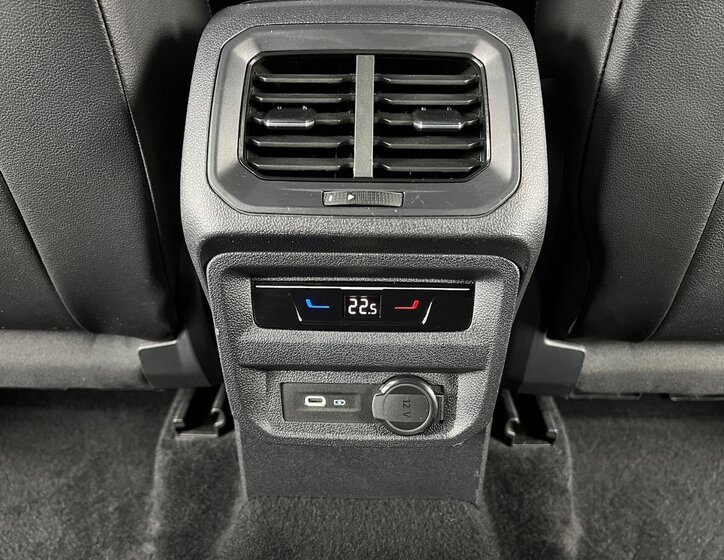 Volkswagen Tiguan Allspace SUV / Terénní 2,0 l 147 kw