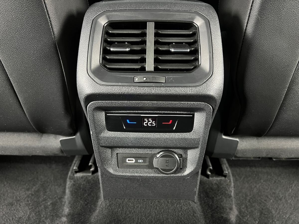 Volkswagen Tiguan Allspace SUV / Terénní 2,0 l 147 kw